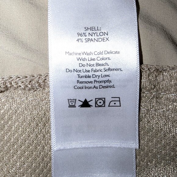 Eddie Bauer | Women's Travex Tan Outdoor Nylon Roll Cuff Pants Capris | Size 8 - Picture 11 of 16